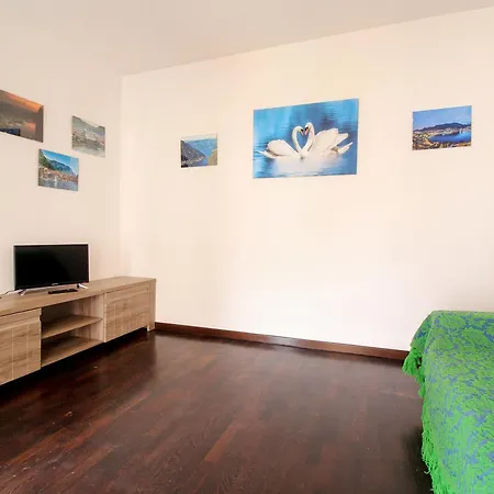 Center Terrace Apartment Como