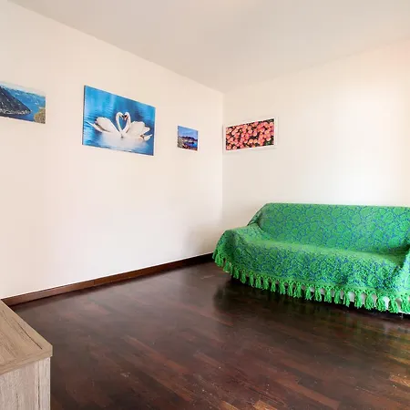 Center Terrace Apartment Como